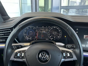 Внедорожник Volkswagen Touareg 2020 года, 5770000 рублей, Уфа