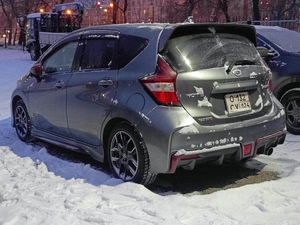 Хетчбэк Nissan Note 2017 года, 1050000 рублей, Красноярск