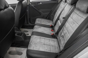 Внедорожник Volkswagen Tiguan 2012 года, 1449000 рублей, Барнаул