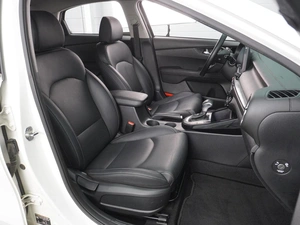 Седан Kia Cerato 2019 года, 2049000 рублей, Воронеж