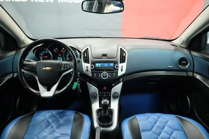 Универсал Chevrolet Cruze 2014 года, 990000 рублей, Курск