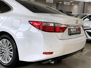 Седан Lexus ES 2014 года, 1997000 рублей, Солонцы