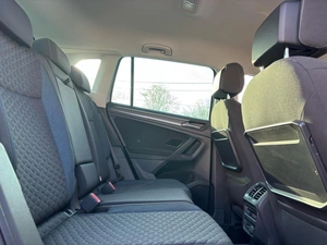 Внедорожник Volkswagen Tiguan 2020 года, 2429000 рублей, Ижевск