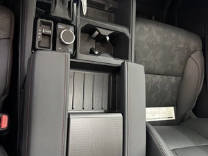 Внедорожник Toyota Sequoia 2025 года, 15000000 рублей, Новоивановское