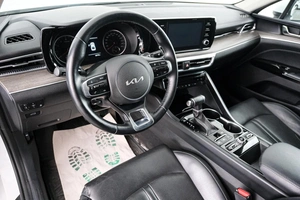 Седан Kia K5 2021 года, 2499000 рублей, Красноярск