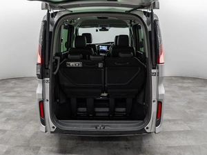 Минивэн Honda Stepwgn Spada 2018 года, 2150000 рублей, Красноярск