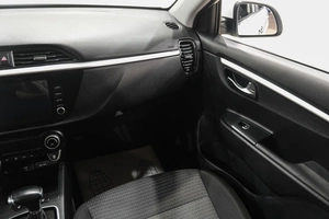 Седан Kia Rio 2020 года, 1459000 рублей, Новокузнецк