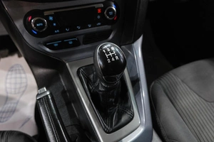 Хетчбэк Ford Focus 2012 года, 749000 рублей, Новокузнецк