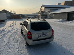 Внедорожник Hyundai Tucson 2008 года, 1150000 рублей, Красноярск