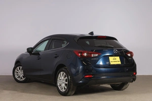 Хетчбэк Mazda Axela 2016 года, 1450000 рублей, Новосибирск