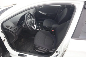 Хэтчбек Hyundai Solaris 2016 года, 1159000 рублей, Орёл