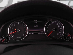 Внедорожник Volkswagen Touareg 2012 года, 1899000 рублей, Воронеж