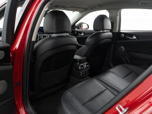 Лифтбек Kia Stinger 2021 года, 2998999 рублей, Москва