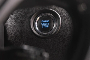 Внедорожник Toyota C-HR 2017 года, 2119000 рублей, Новокузнецк