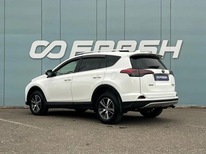 Внедорожник Toyota RAV4 2016 года, 2449000 рублей, Ижевск