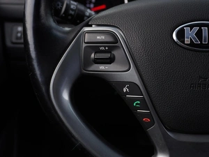 Седан Kia Rio 2016 года, 1040000 рублей, Тверь