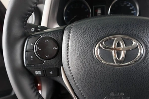 Внедорожник Toyota RAV4 2017 года, 2939000 рублей, Пермь