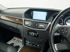 Седан Mercedes-benz E-класс 2011 года, 1660000 рублей, Красноярск
