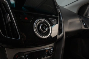 Хетчбэк Ford Focus 2013 года, 879000 рублей, Челябинск