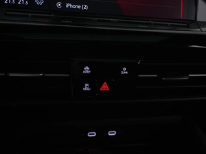 Хетчбэк Volkswagen Golf 2022 года, 2888444 рублей, Москва