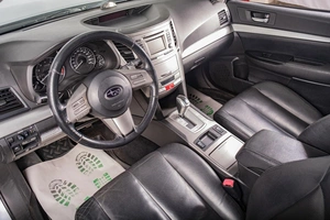 Универсал Subaru Outback 2011 года, 1469000 рублей, Томск