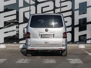 Минивэн Volkswagen Caravelle 2005 года, 1090000 рублей, Краснодар