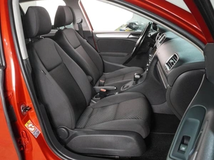 Хетчбэк Volkswagen Golf 2010 года, 849000 рублей, Воронеж