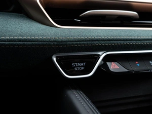 Внедорожник Geely Monjaro 2023 года, 3440000 рублей, Краснодар