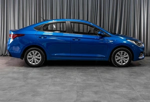 Седан Hyundai Solaris 2018 года, 1345000 рублей, Тюмень