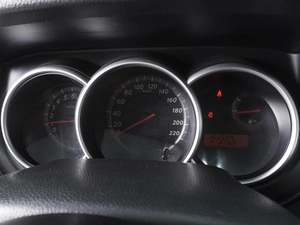 Седан Nissan Tiida 2011 года, 750000 рублей, Ростов-на-Дону