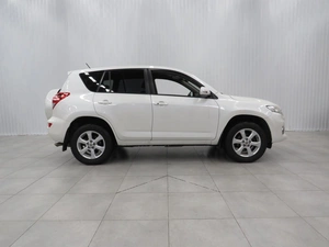 Внедорожник Toyota RAV4 2010 года, 1248000 рублей, Калуга