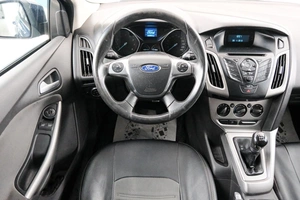 Хетчбэк Ford Focus 2013 года, 829000 рублей, Красноярск