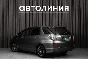 Универсал Honda Fit Shuttle 2012 года, 970000 рублей, Красноярск
