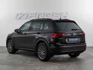 Внедорожник Volkswagen Tiguan 2019 года, 2349077 рублей, Москва