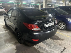 Седан Hyundai Solaris 2013 года, 775000 рублей, Красноярск