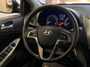 Хетчбэк Hyundai Solaris 2015 года, 999000 рублей, Красноярск