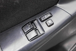 Хетчбэк Toyota Corolla 2005 года, 649000 рублей, Барнаул