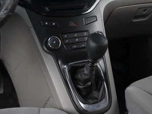 Минивэн Chevrolet Orlando 2012 года, 970000 рублей, Омск