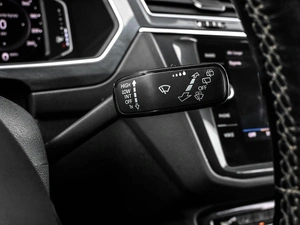 Внедорожник Volkswagen Tiguan 2019 года, 2777000 рублей, Кирилловка