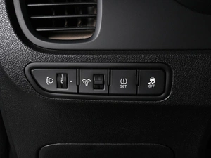 Хетчбэк Kia Rio X-Line 2020 года, 1819000 рублей, Аксай