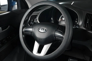 Внедорожник Kia Sportage 2011 года, 899000 рублей, Тюмень