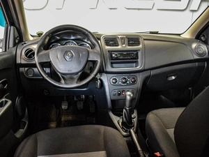 Седан Renault Logan 2017 года, 695000 рублей, Муром