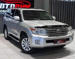 Внедорожник Toyota Land Cruiser 2014 года, 3490000 рублей, Красноярск
