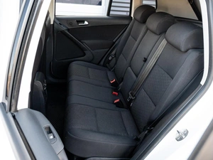 Внедорожник Volkswagen Tiguan 2012 года, 1020000 рублей, Краснодар