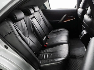 Седан Toyota Camry 2010 года, 1390000 рублей, Тюмень