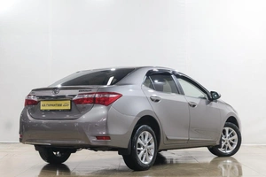 Седан Toyota Corolla 2013 года, 1399000 рублей, Новокузнецк