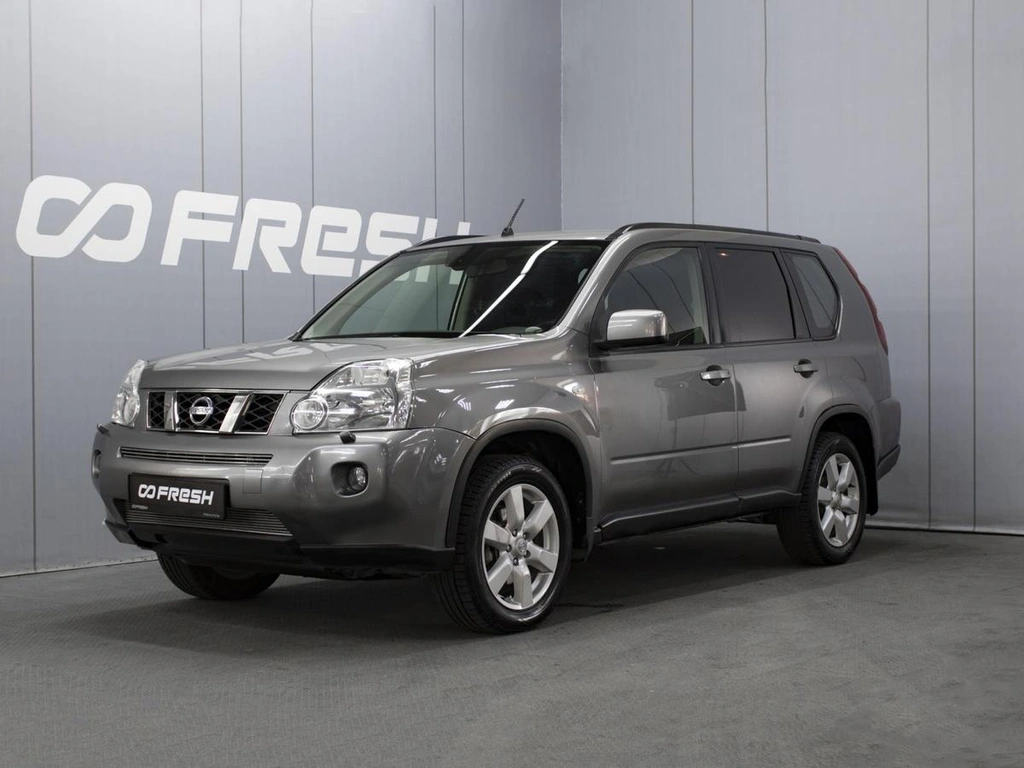 Внедорожник Nissan X-Trail 2010 года, 1130000 рублей, Омск