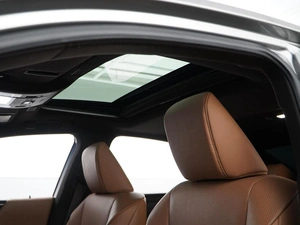 Седан Lexus ES 2020 года, 3770090 рублей, Москва