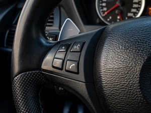 Внедорожник BMW X6 M 2011 года, 2499000 рублей, Краснодар