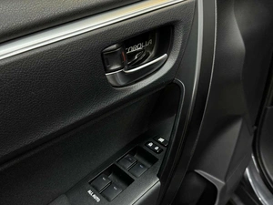 Седан Toyota Corolla 2016 года, 1597000 рублей, Красноярск